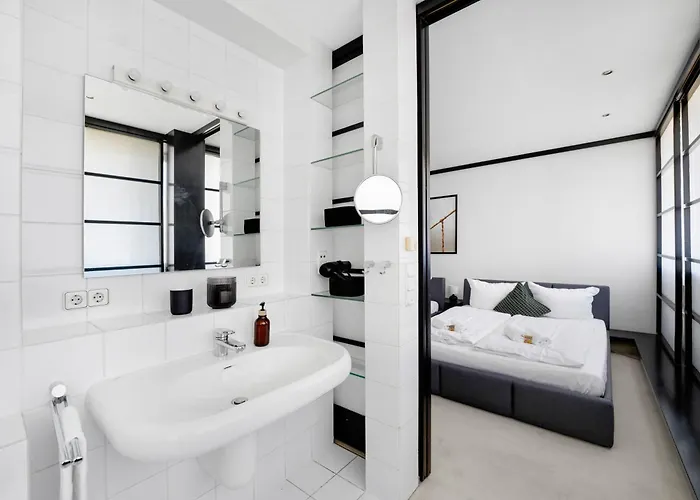 Lägenhet Penthouse 232qm, 12 Personen, Whirlpool, Terrasse, Parkplatz 25min Bis Duesseldorf Messe *