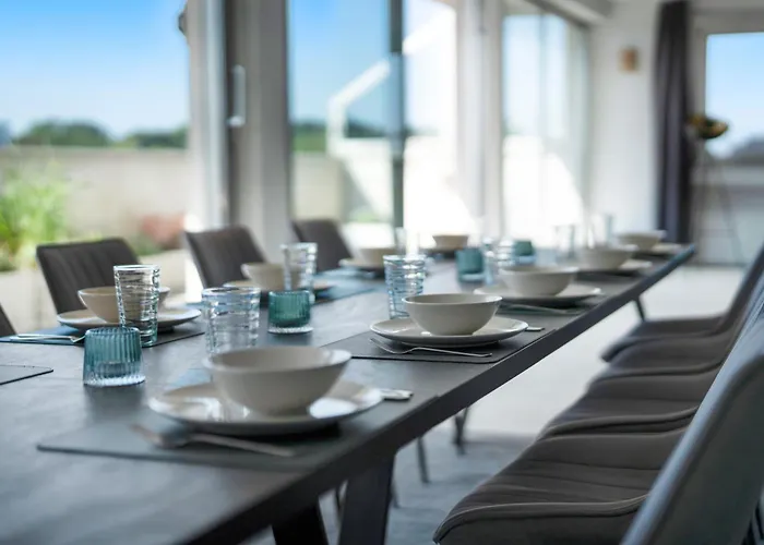 Penthouse 232qm, 12 Personen, Whirlpool, Terrasse, Parkplatz 25min Bis Duesseldorf Messe * Mönchengladbach