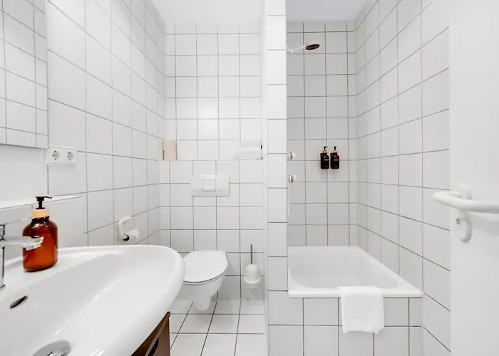 Lägenhet Penthouse 232qm, 12 Personen, Whirlpool, Terrasse, Parkplatz 25min Bis Duesseldorf Messe Mönchengladbach